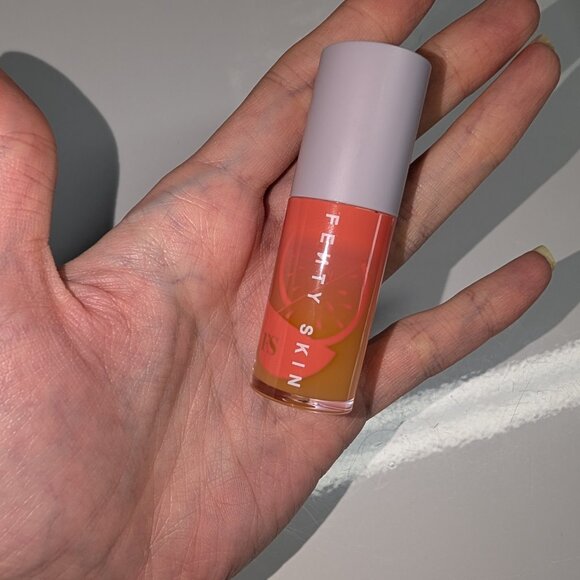 NEW Fenty Beauty Lip Oil - Melon Kalahari - Picture 1 of 3